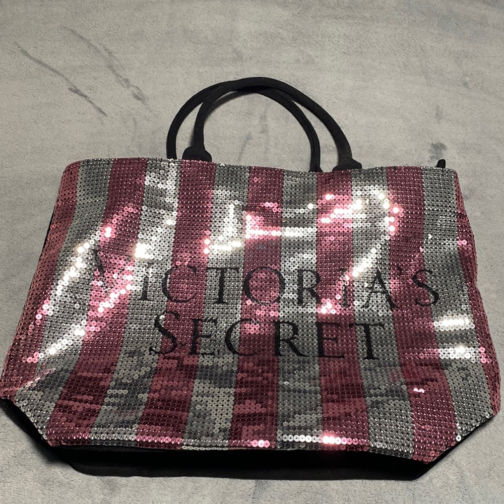 Victoria secret tote with sequence